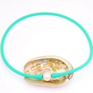 Janis The Pearl Silicone Freshwater Pearl Necklaces Waterproof Biscay Greend